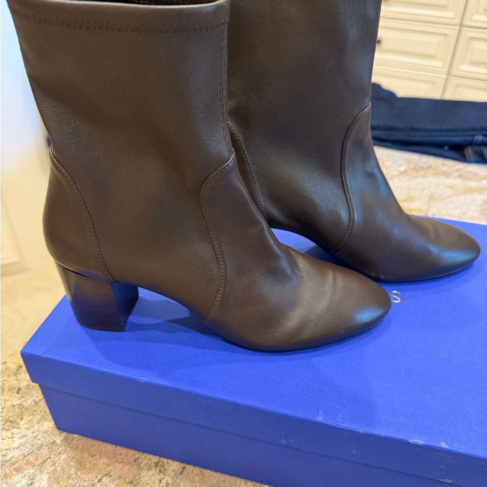 Stuart Weitzman Yuliana ankle boot